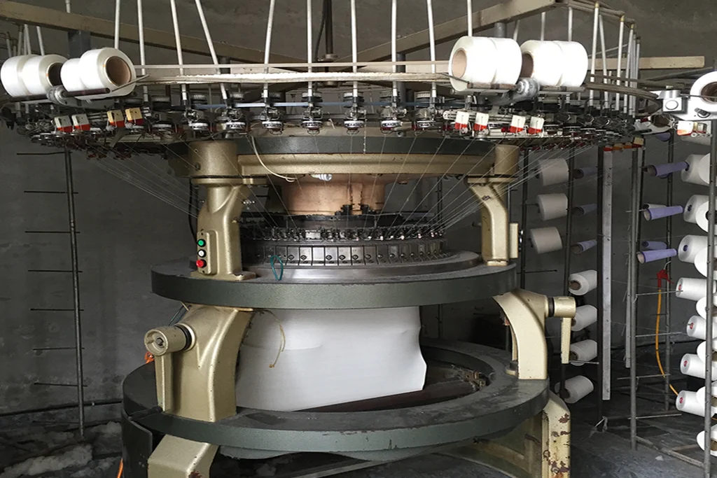 In-house circular knitting machine